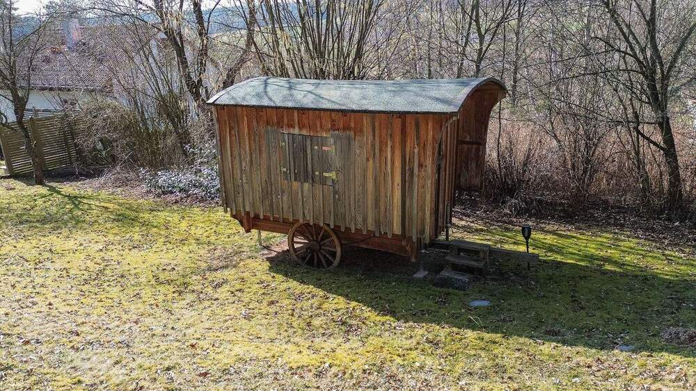 Mehrfamilienhaus, Wohnhaus Hilders Unterbernhards - 5 Zimmer, 120 m&sup2;, 265.000&euro; | Angebot:25820639