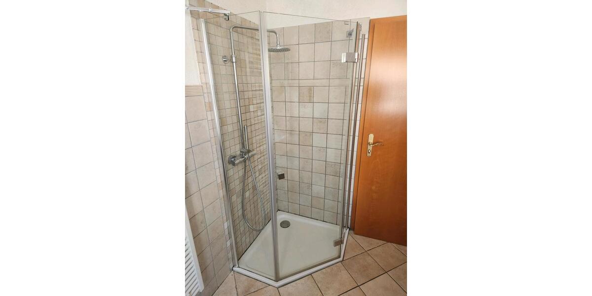 Einfamilienhaus Eiterfeld - 7 Zimmer, 140 m&sup2;, 215.000&euro; | Angebot:26725441