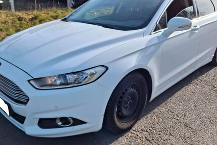 Ford Mondeo 302.000 km 4.999 &euro; Eichenzell 36124