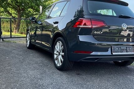 VW Golf 53.000 km 10.390 &euro; Grebenau 36323
