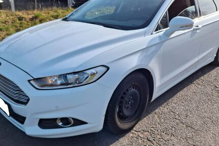 Ford Mondeo 302.000 km 6.499 &euro; Eichenzell 36124