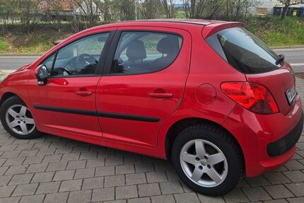 Peugeot 207 199.000 km 1.600 &euro; Künzell 36093