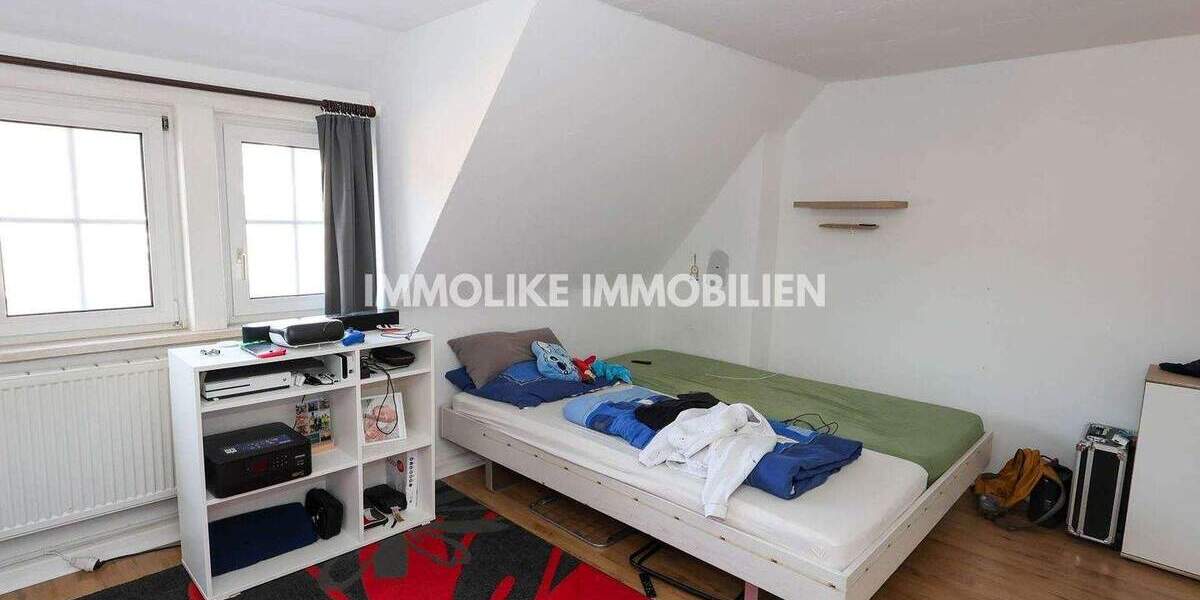 Mehrfamilienhaus, Wohnhaus Bad Brückenau - 8 Zimmer, 238 m&sup2;, 174.000&euro; | Angebot:25815792
