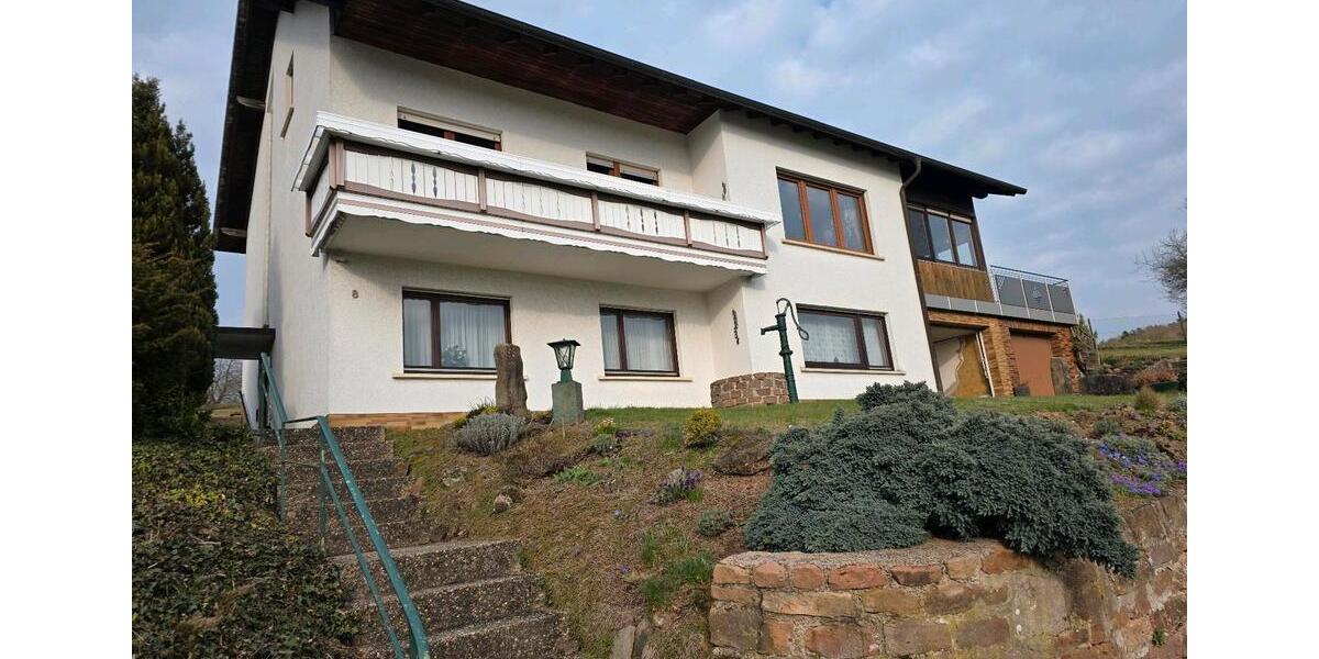 Mehrfamilienhaus, Wohnhaus Großenlüder - 13 Zimmer, 250 m&sup2;, 450.000&euro; | Angebot:26176843