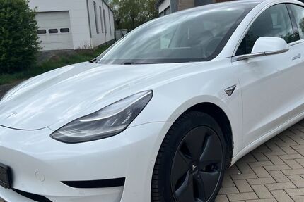 Tesla Model 3 165.000 km 16.800 &euro; Fulda 36043