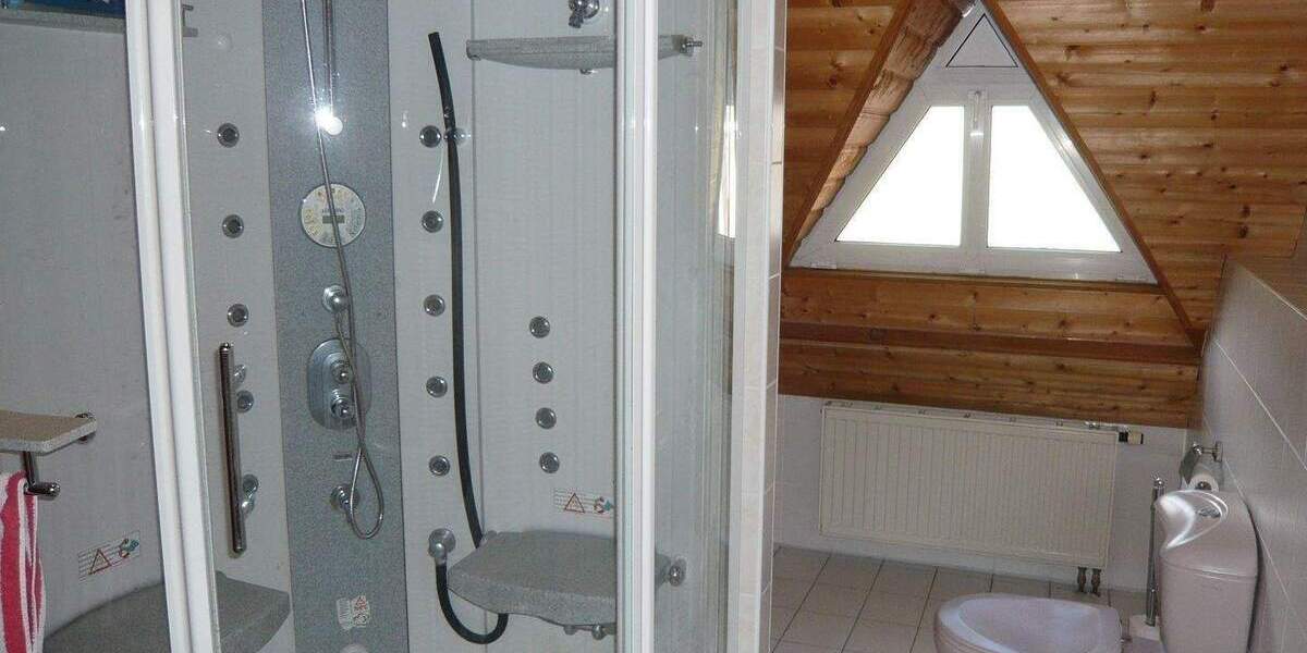 Einfamilienhaus Bad Brückenau - 1 Zimmer, 223 m&sup2;, 395.000&euro; | Angebot:26725255