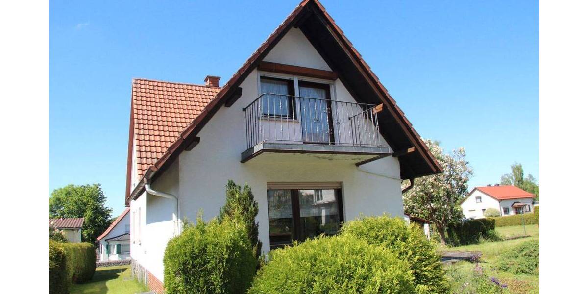 Mehrfamilienhaus, Wohnhaus Herbstein Altenschlirf - 7 Zimmer, 153 m&sup2;, 185.000&euro; | Angebot:26751885