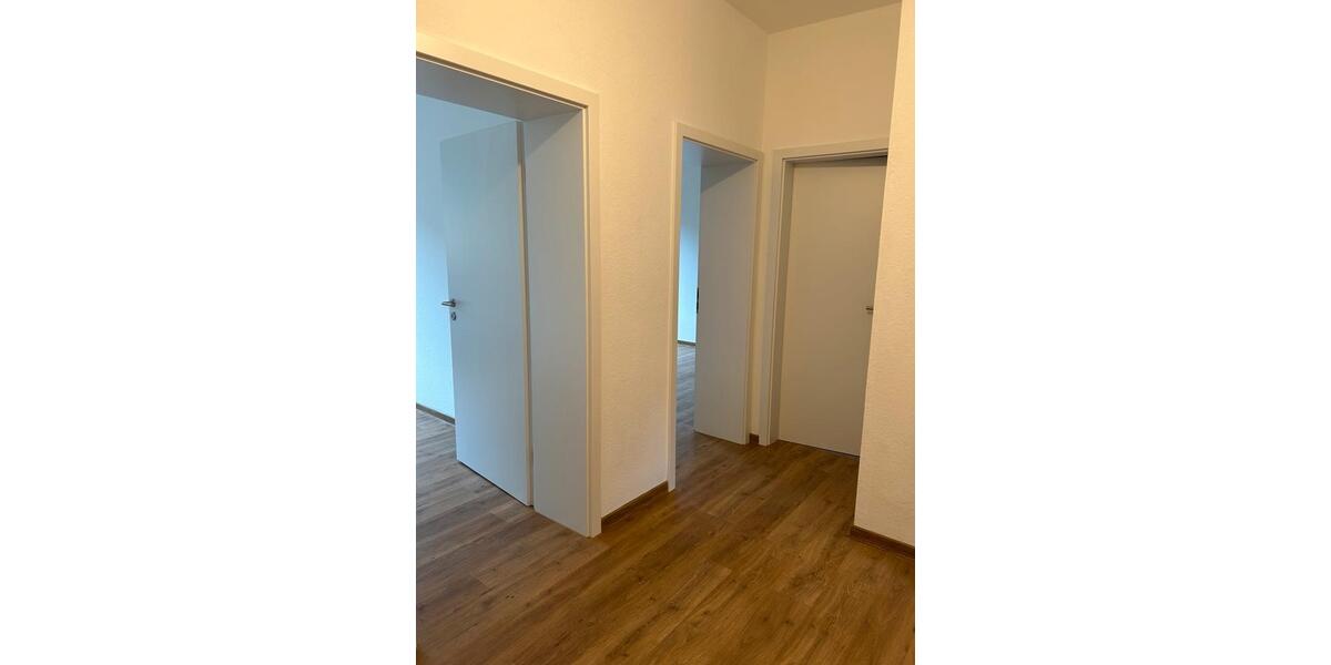 Etagenwohnung Bad Brückenau - 3 Zimmer, 80 m&sup2;, 140.000&euro; | Angebot:26875310