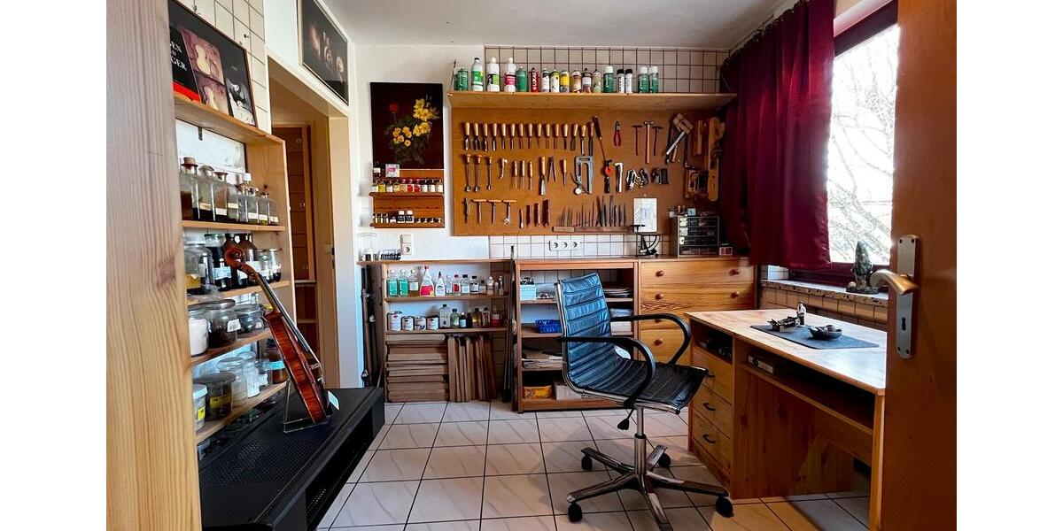 Einfamilienhaus Herbstein - 10 Zimmer, 180 m&sup2;, 295.000&euro; | Angebot:26126475