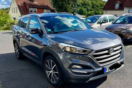 Hyundai TUCSON 96.000 km 15.500 &euro; Fulda 36039