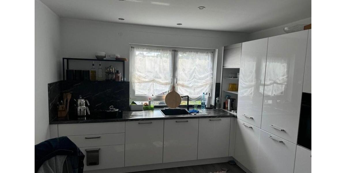 Einfamilienhaus Kalbach - 5 Zimmer, 305 m&sup2;, 350.000&euro; | Angebot:26184264