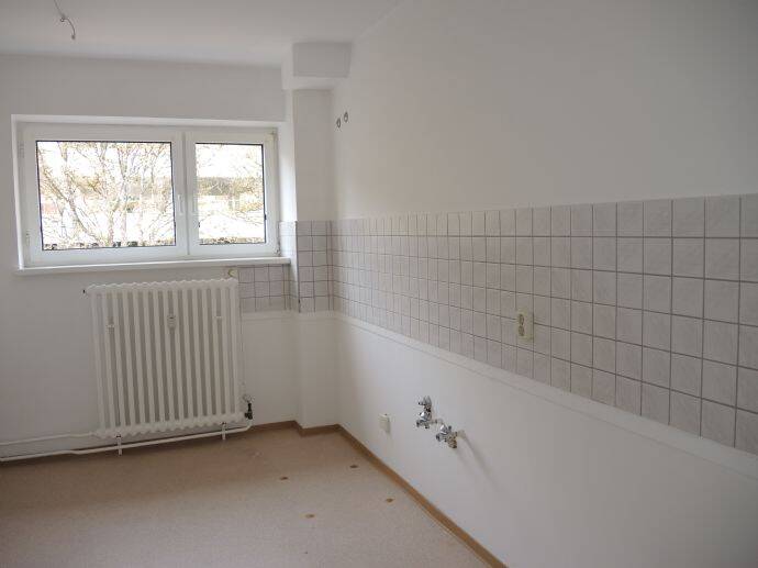 Etagenwohnung Bad Brückenau Staatsbad Brückenau - 4 Zimmer, 96 m&sup2;, 585&euro; | Angebot:26796331