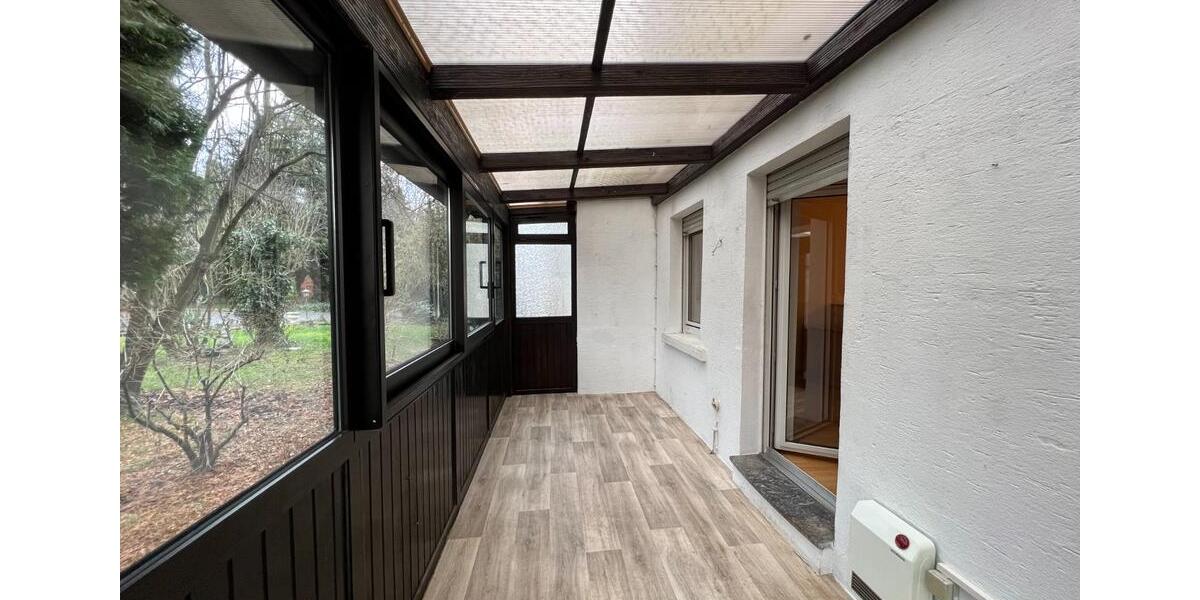 Erdgeschoßwohnung Fulda Aschenberg - 5 Zimmer, 160 m&sup2;, 1.275&euro; | Angebot:25378028