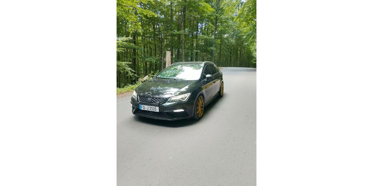 Seat Leon 85.000 km 20.900 &euro; Ehrenberg 36115