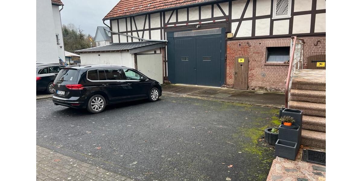 Einfamilienhaus Breitenbach am Herzberg - 8 Zimmer, 150 m&sup2;, 335.000&euro; | Angebot:25901388