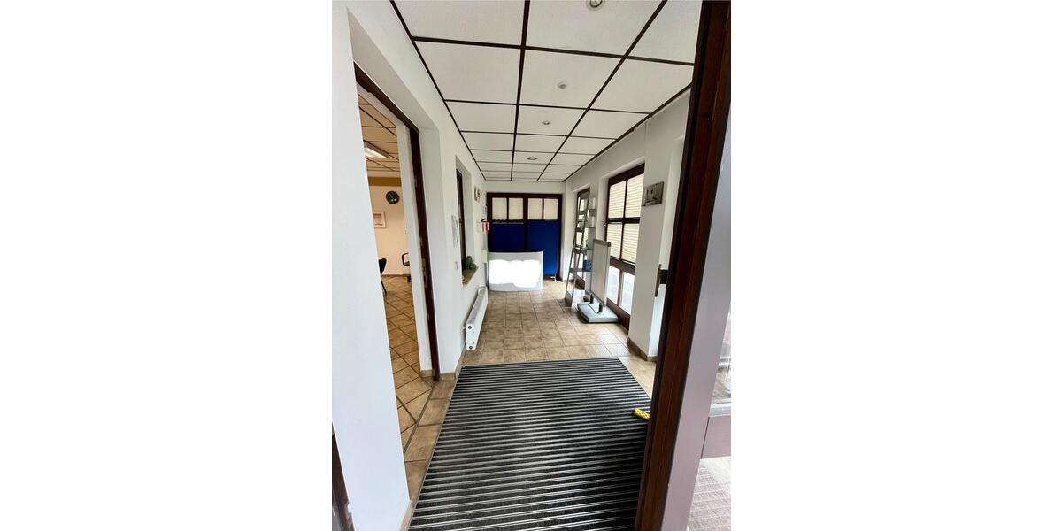 Gewerbeobjekt Rasdorf - 400&euro; | Angebot:23536584