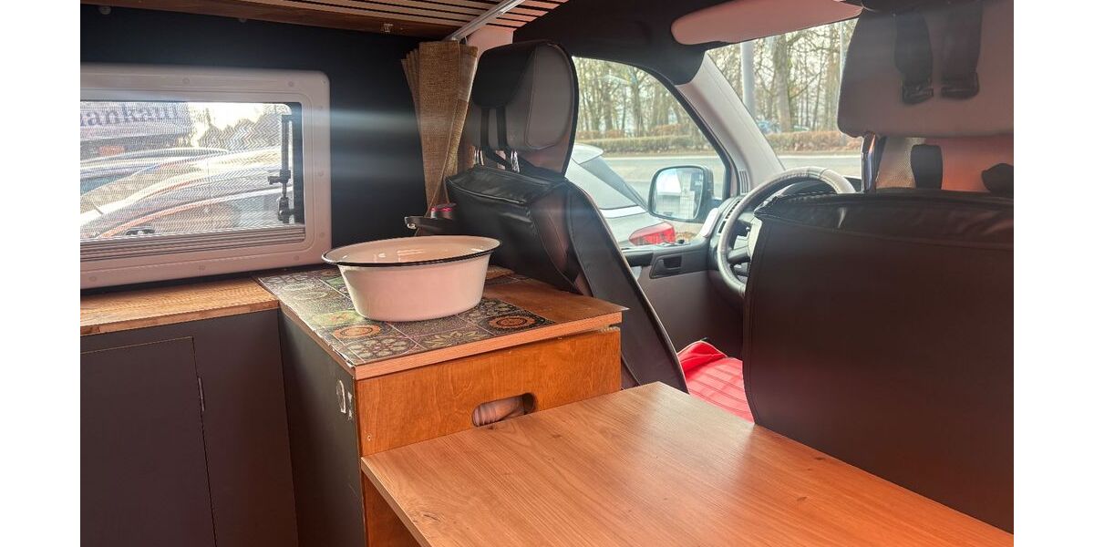 VW T5 Transporter 275.000 km 8.999 &euro; Fulda 36043