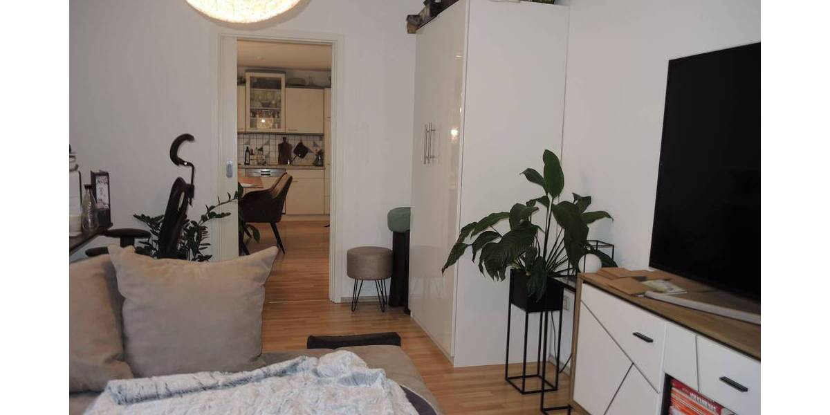 Einfamilienhaus Riedenberg - 8 Zimmer, 185 m&sup2;, 175.000&euro; | Angebot:25837168