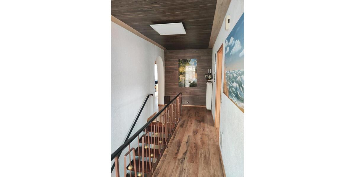 Einfamilienhaus Hünfeld - 6 Zimmer, 140 m&sup2;, 348.000&euro; | Angebot:27121039