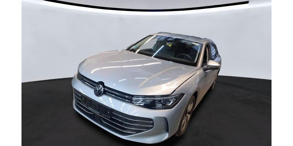 VW Passat Variant 74.593 km 27.900 &euro; Burghaun 36151