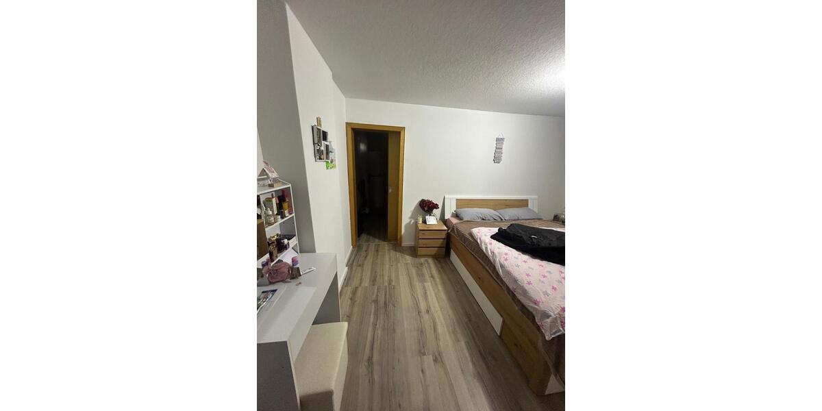 Etagenwohnung Fulda Aschenberg - 4 Zimmer, 110 m&sup2;, 740&euro; | Angebot:25367143