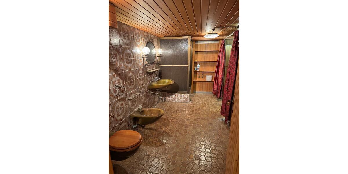 Einfamilienhaus Lauterbach (Hessen) - 10 Zimmer, 250 m&sup2;, 485.000&euro; | Angebot:25234107