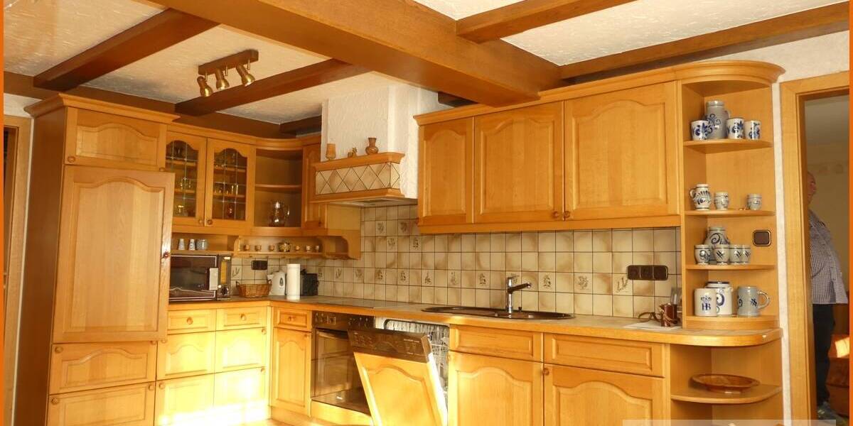 Mehrfamilienhaus, Wohnhaus Sinntal / Oberzell Oberzell - 8 Zimmer, 212 m&sup2;, 275.000&euro; | Angebot:26392538