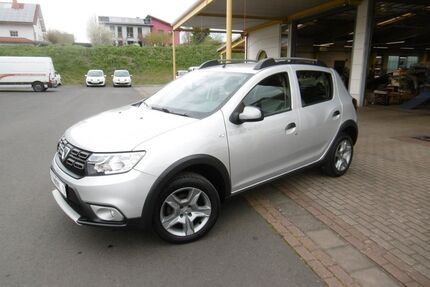 Dacia Sandero 80.900 km 7.860 &euro; Eiterfeld 36132