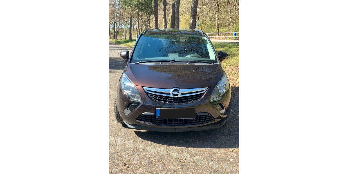 Opel Zafira Tourer 210.000 km 6.100 &euro; Neuhof 36119
