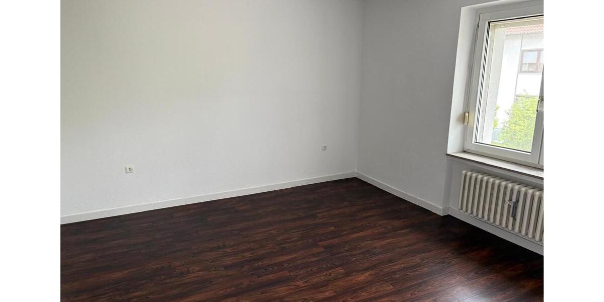 Etagenwohnung Eichenzell - 3 Zimmer, 78 m&sup2;, 700&euro; | Angebot:26644183