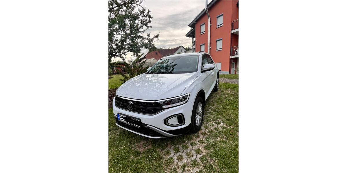 VW T-Roc 43.000 km 19.800 &euro; Hosenfeld 36154