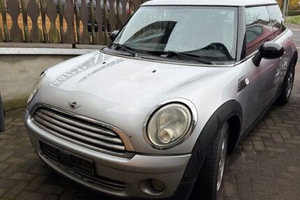Mini Cooper Coupé 160.000 km 2.700 &euro; Flieden 36103