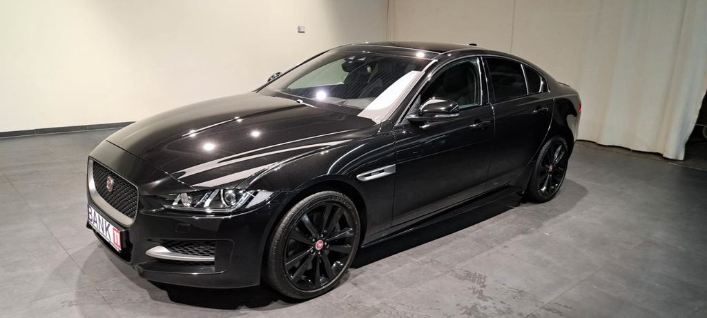 Jaguar XE 105.000 km 16.999 &euro; Fulda 36043