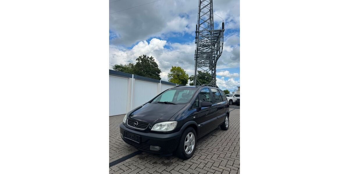 Opel Zafira 154.000 km 2.650 &euro; Petersberg Landkreis Fulda 36100