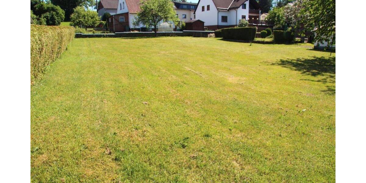 Mehrfamilienhaus, Wohnhaus Herbstein Altenschlirf - 7 Zimmer, 153 m&sup2;, 185.000&euro; | Angebot:26751885