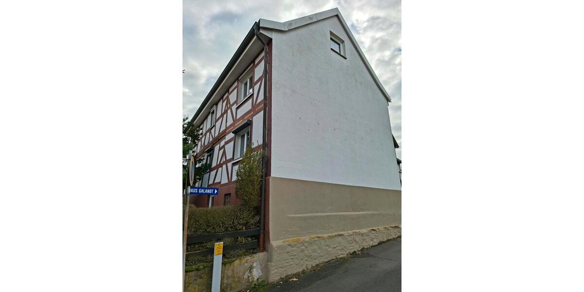 Einfamilienhaus Bad Salzschlirf - 8 Zimmer, 240 m&sup2;, 135.000&euro; | Angebot:23580955