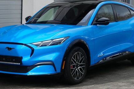 Ford Mustang Mach-E 11.050 km 42.490 &euro; Ehrenberg-Seiferts 36115