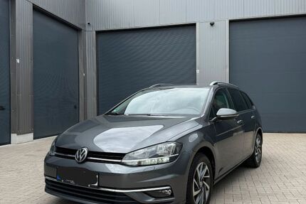 VW Golf 124.000 km 12.700 &euro; Petersberg 36100