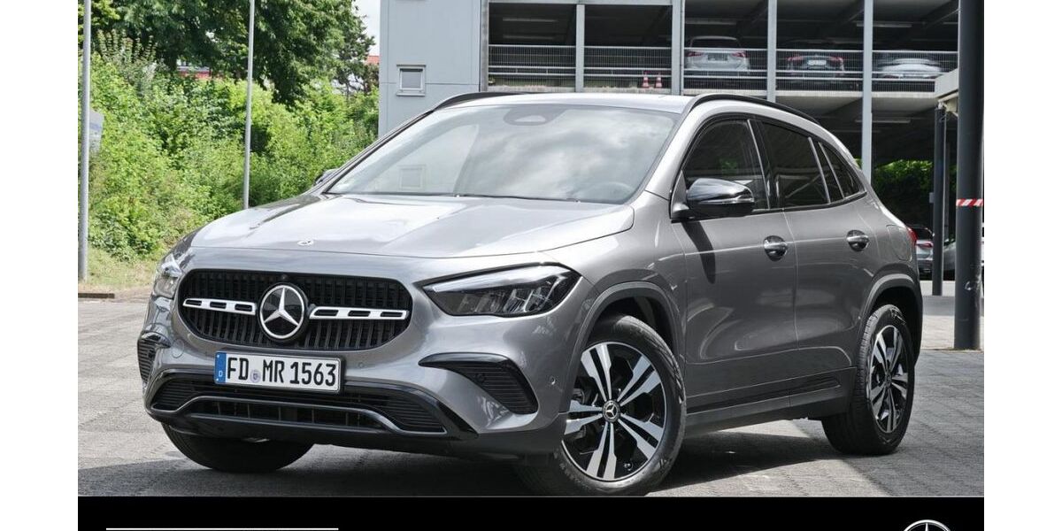 Mercedes-Benz GLA 180 15.000 km 39.980 &euro; Fulda 36043