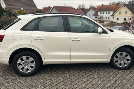 Audi Q3 225.000 km 9.800 &euro; Burghaun 36151