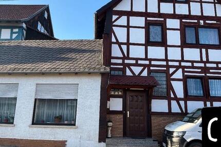 Haus Grebenau - 7 Zimmer, 170 m&sup2;, 85.000&euro; | Angebot:25332822