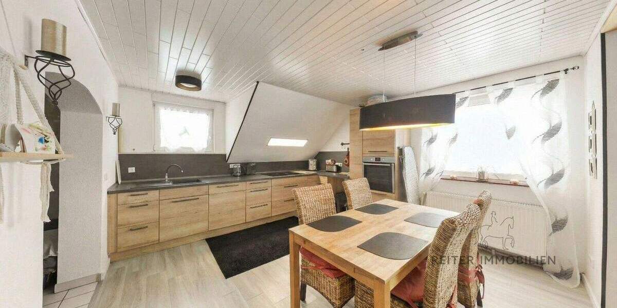 Mehrfamilienhaus, Wohnhaus Hünfeld-Nüst Nüst - 8 Zimmer, 156 m&sup2;, 449.000&euro; | Angebot:25703752
