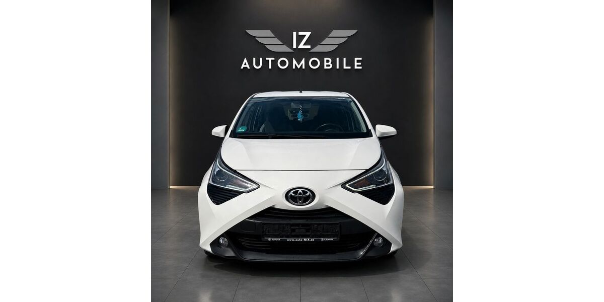 Toyota Aygo (X) 113.000 km 9.299 &euro; Fulda 36043