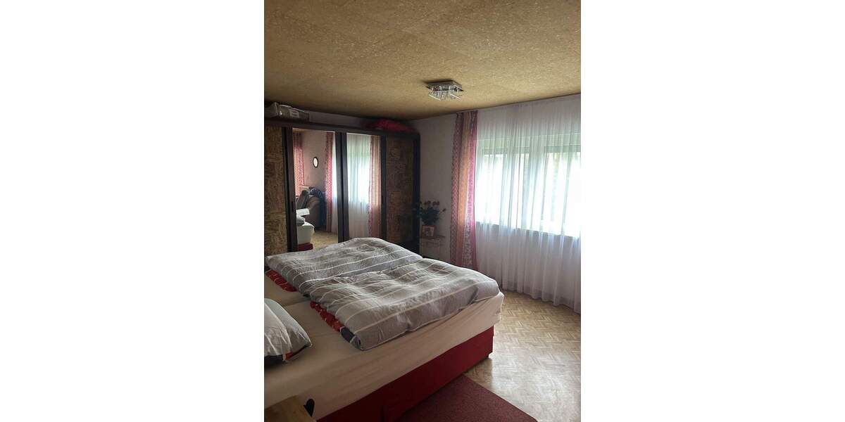 Doppelhaushälfte Großenlüder - 5 Zimmer, 185 m&sup2;, 375.000&euro; | Angebot:25664844