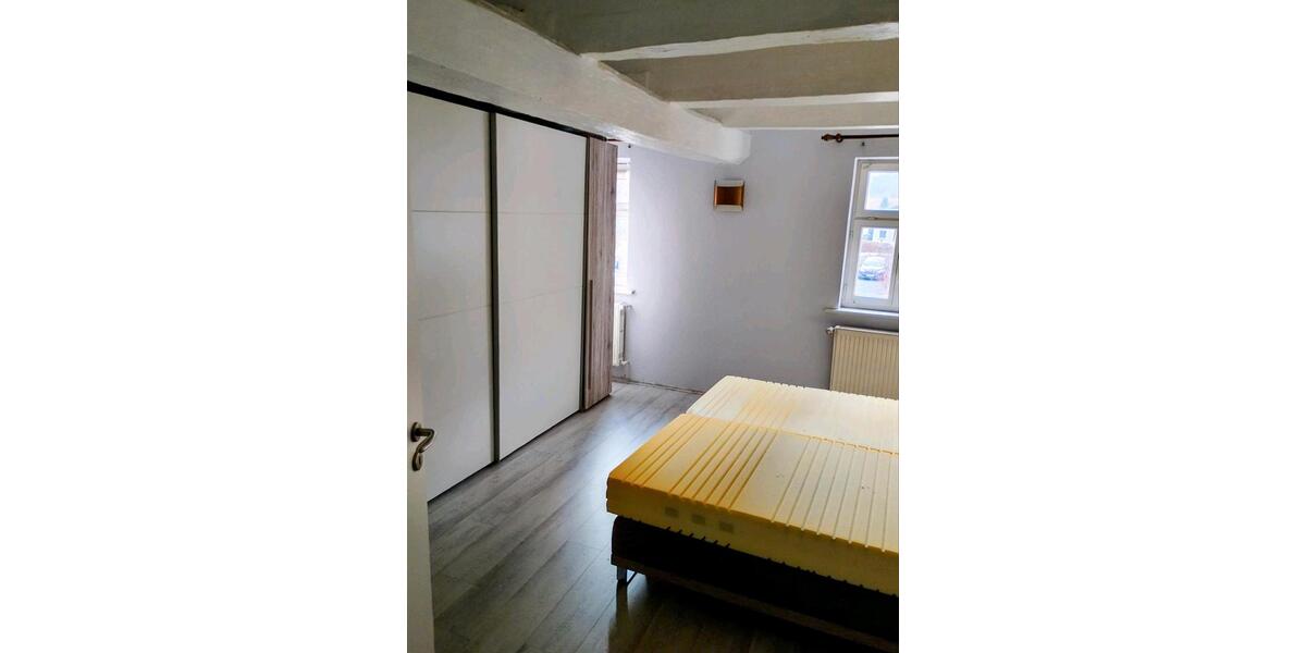 Etagenwohnung Niederaula - 1 Zimmer, 100 m&sup2;, 850&euro; | Angebot:25790594