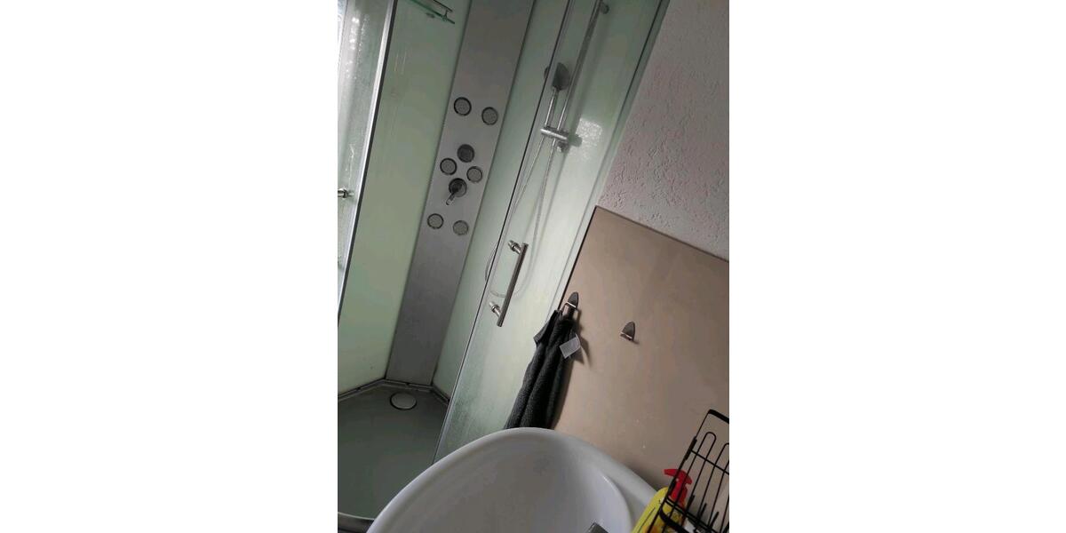 Dachgeschoßwohnung Neuhof - 1.5 Zimmer, 20 m&sup2;, 500&euro; | Angebot:25931318