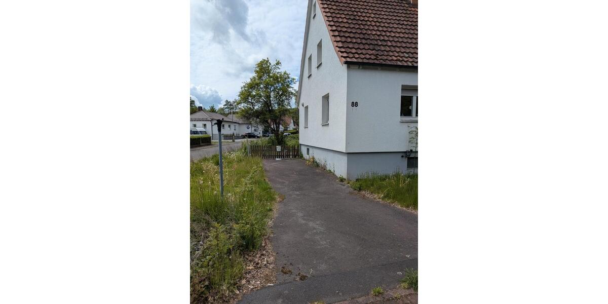 Einfamilienhaus Grebenhain - 8 Zimmer, 155 m&sup2;, 169.000&euro; | Angebot:26646083