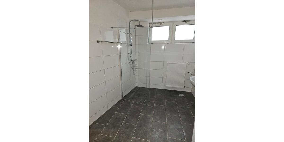 Etagenwohnung Hofbieber - 6 Zimmer, 990&euro; | Angebot:22518991