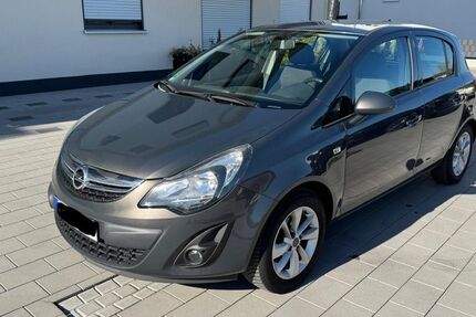 Opel Corsa 135.500 km 4.000 &euro; Künzell 36093