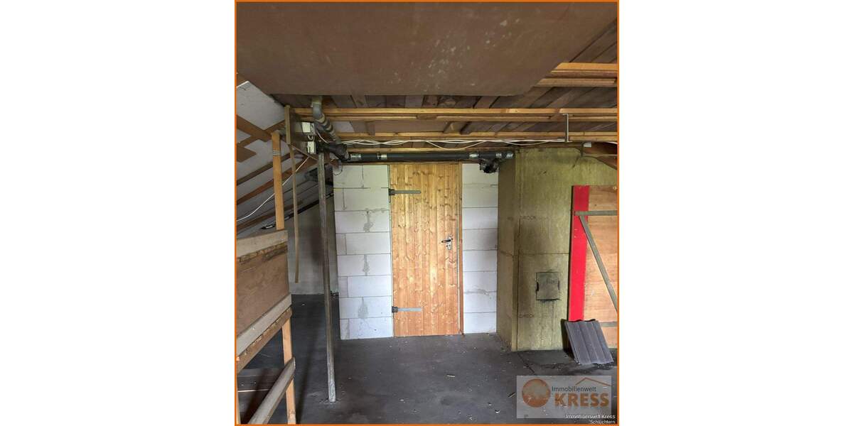 Einfamilienhaus Neuhof - 7 Zimmer, 132 m&sup2;, 290.000&euro; | Angebot:25704511